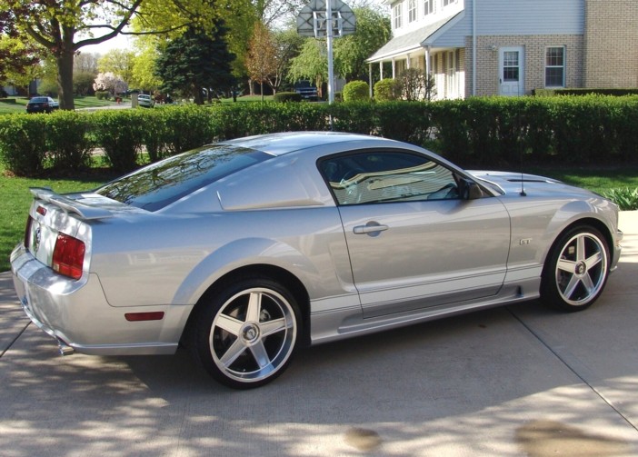 Ford Mustang 2005