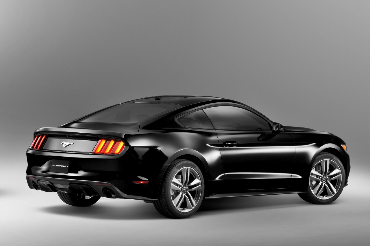 Ford Mustang 2015 Black