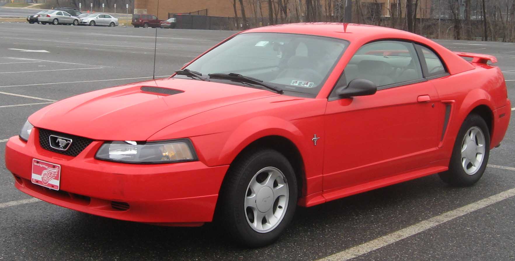 Ford Mustang 3.8 V6