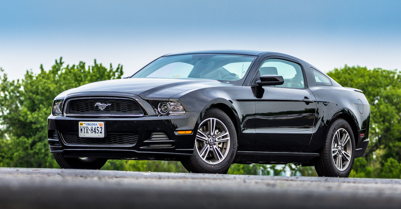 Ford Mustang 3.8