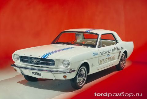 Ford Mustang 350