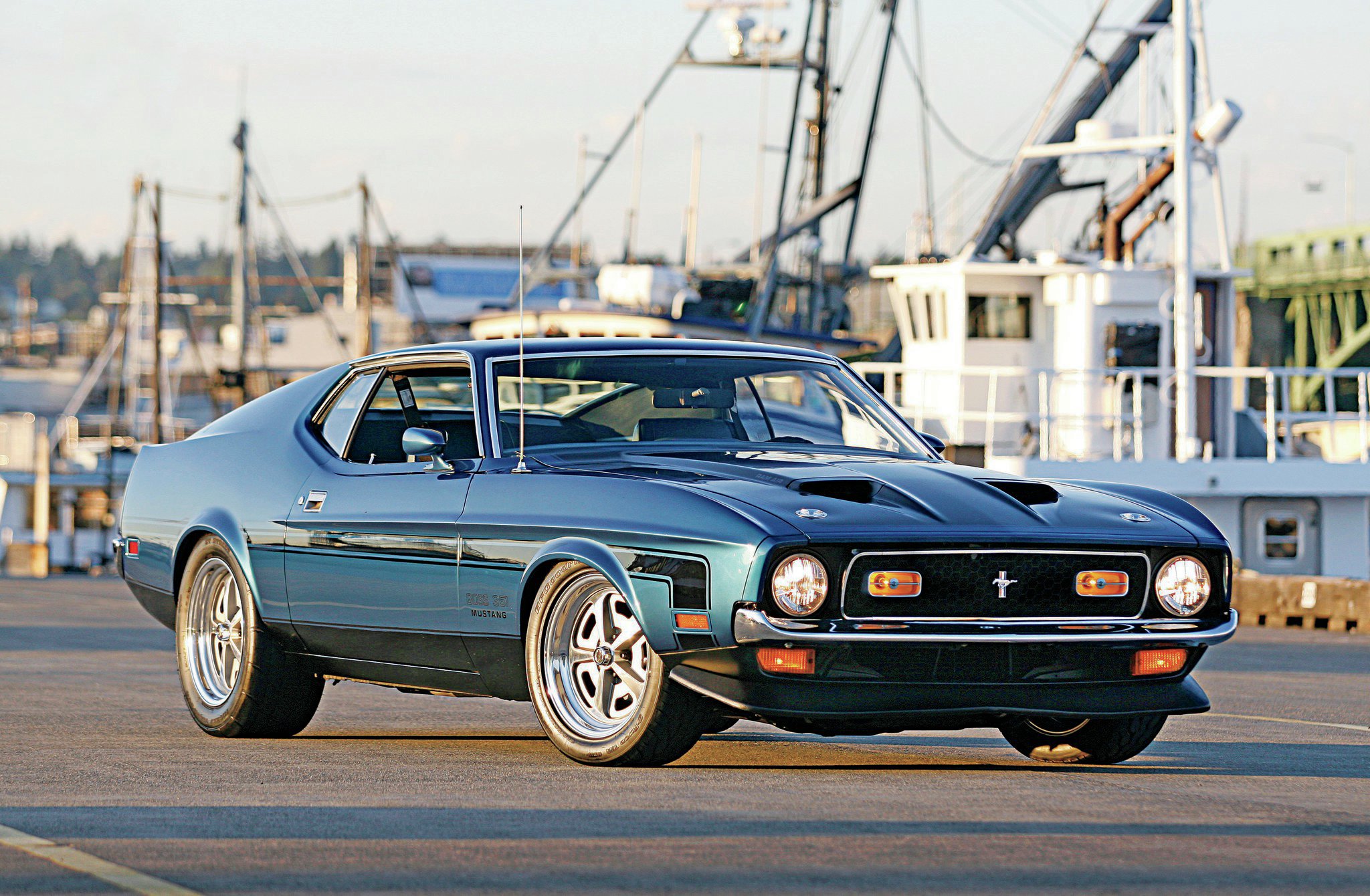 Ford Mustang 351