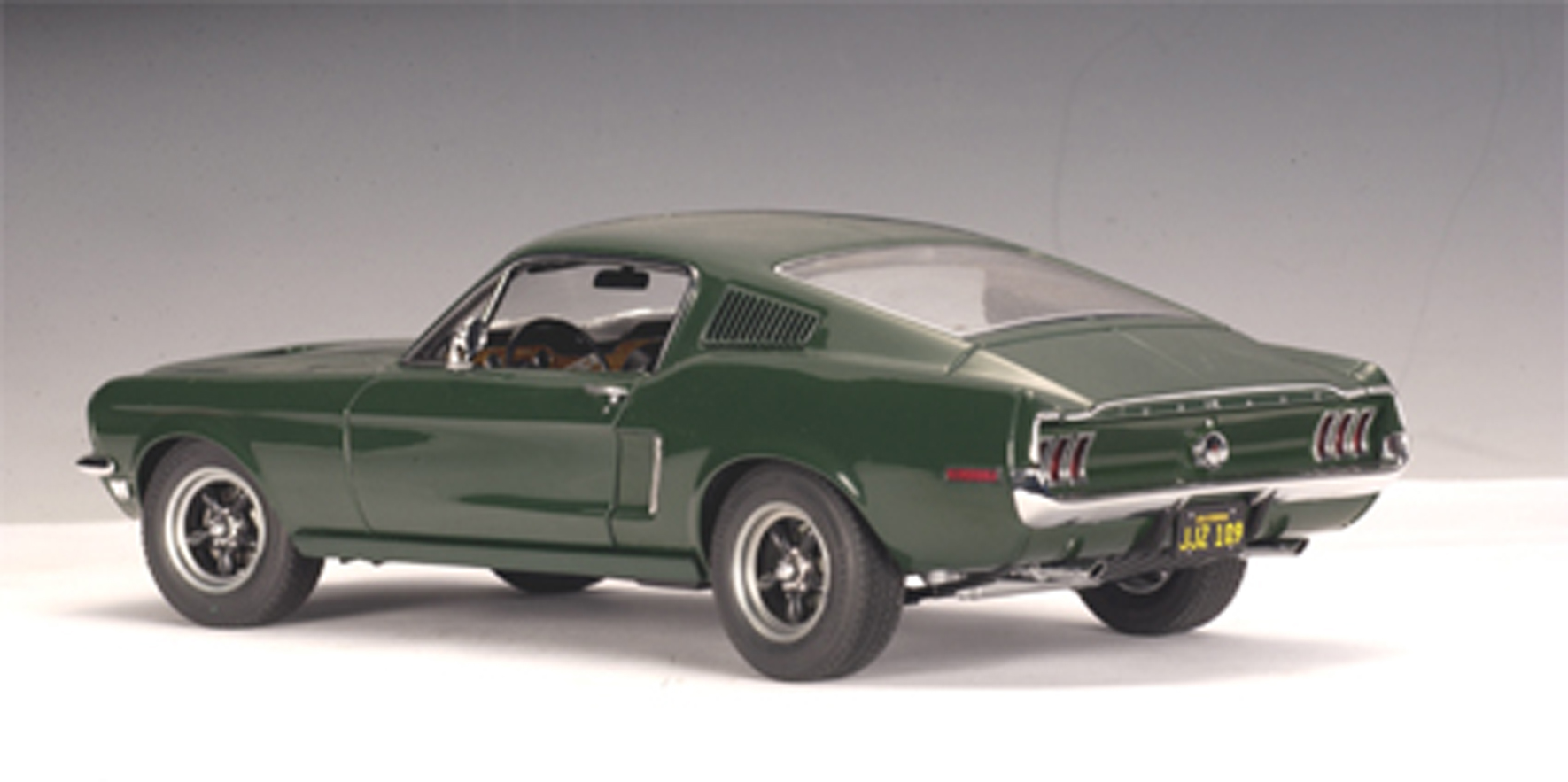 Ford Mustang 390