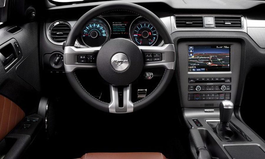 Ford Mustang 5.0 2014