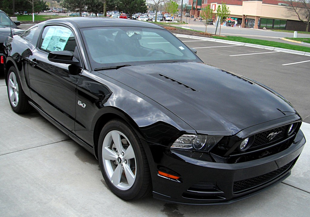 Ford Mustang Black