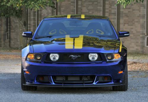 Ford Mustang Blue