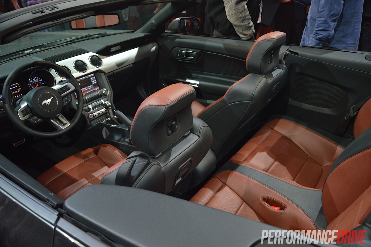 Ford Mustang Convertible 2015