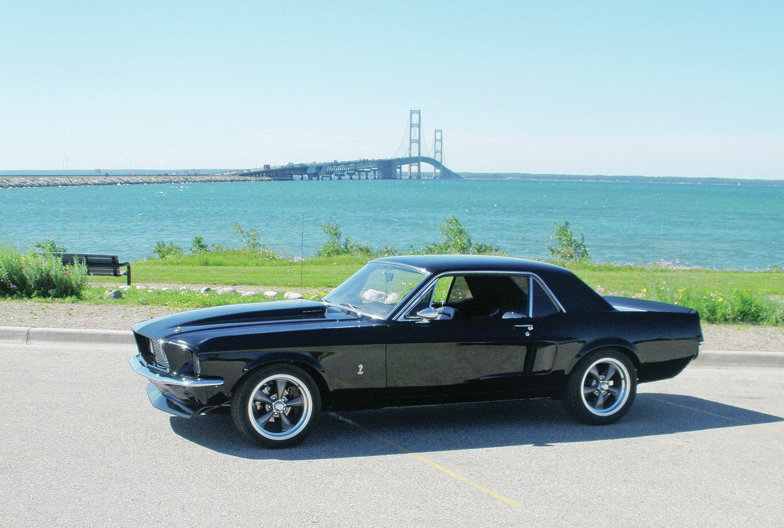 Ford Mustang Coupe