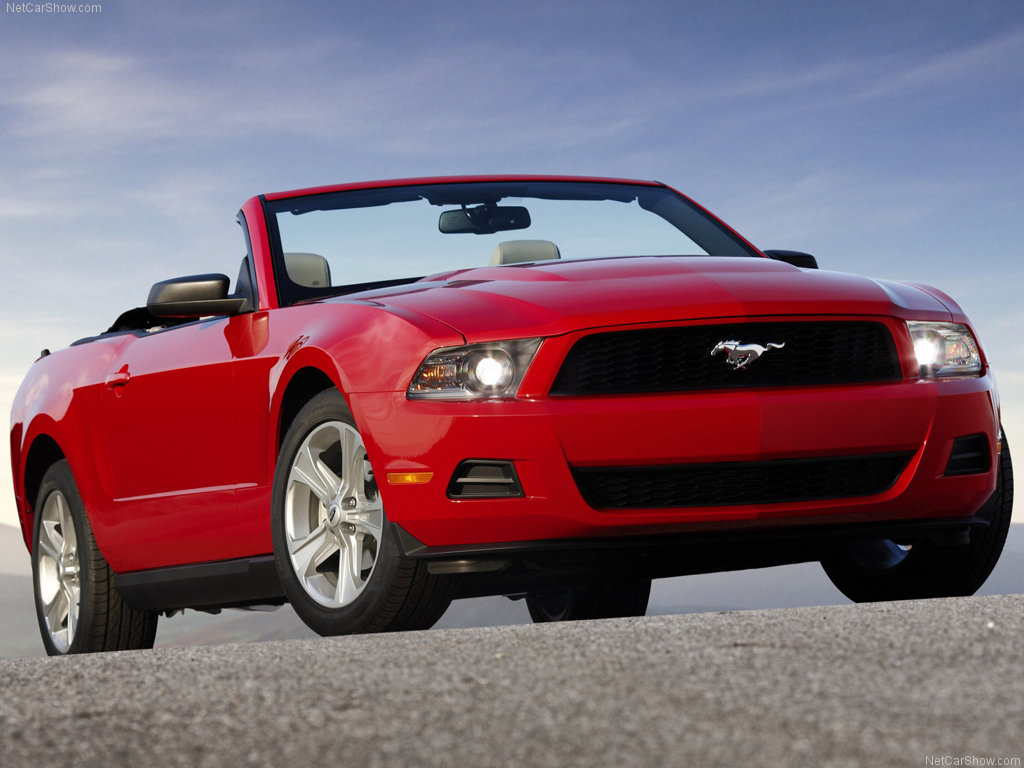 Ford Mustang GT Premium Convertible