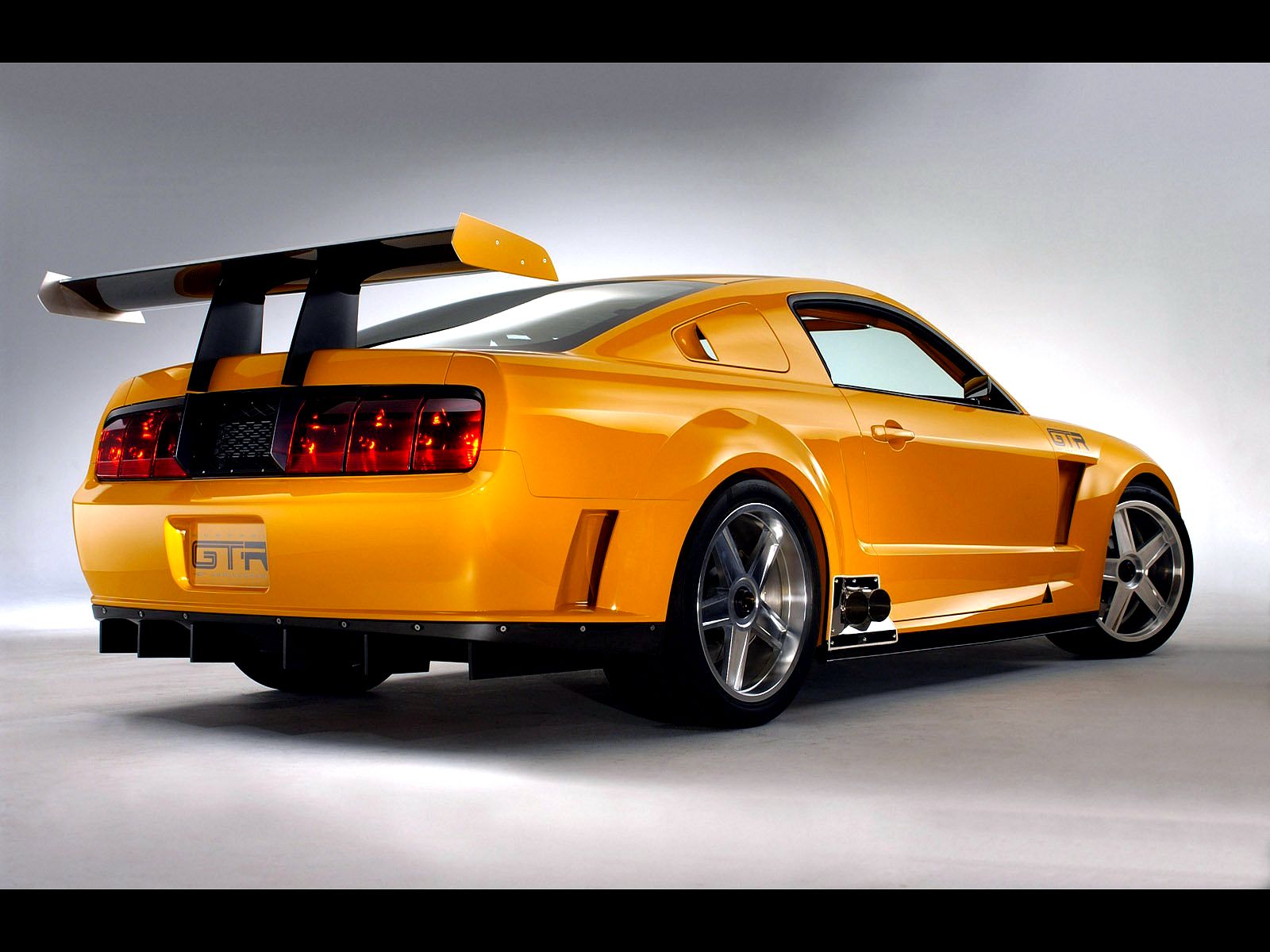 Ford Mustang GTR