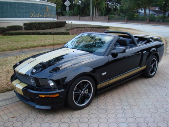 Ford Mustang Hertz