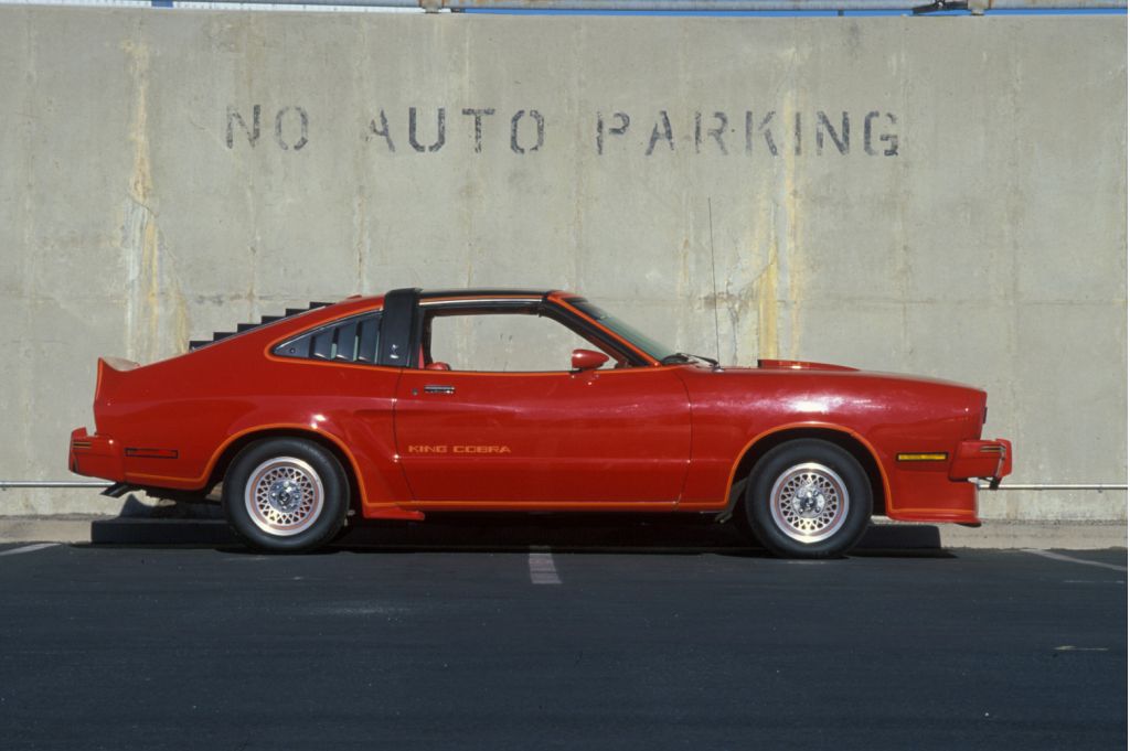 Ford Mustang Ii King Cobra