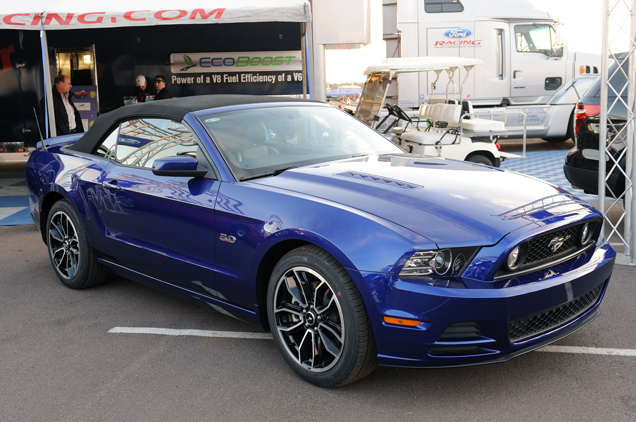 Ford Mustang Kona Blue