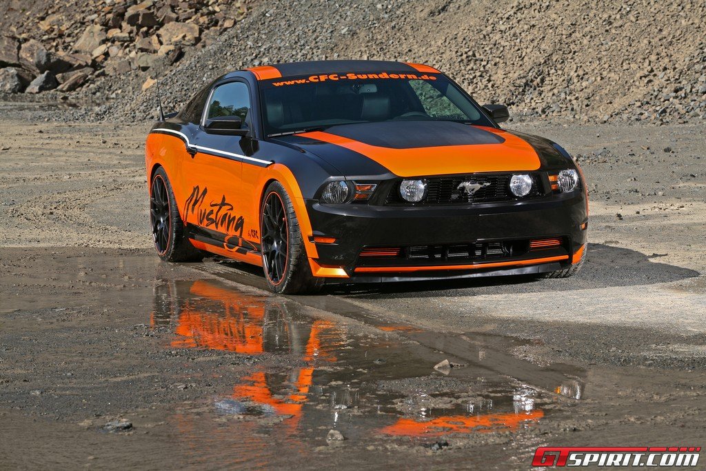Ford Mustang Orange