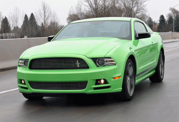 Ford Mustang Premium