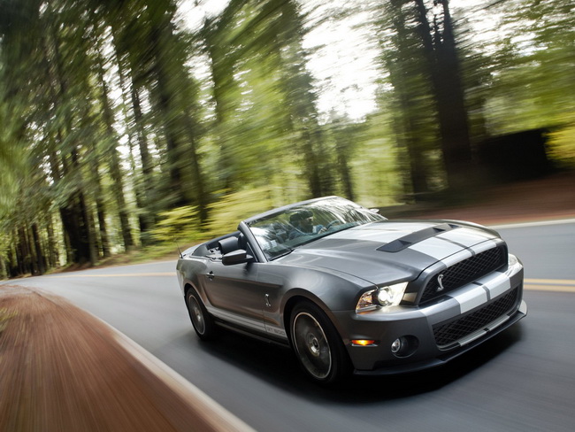 Ford Mustang S
