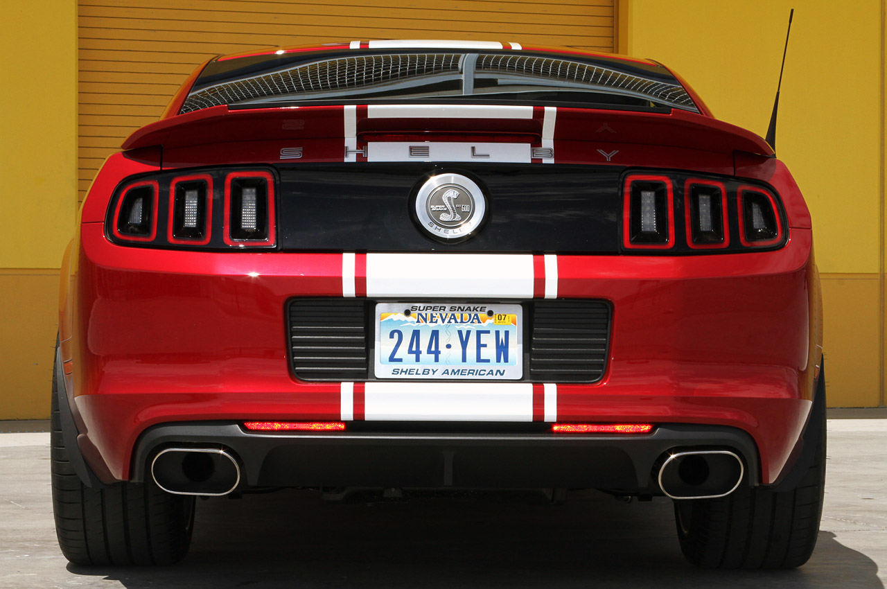 Ford Mustang Super Snake