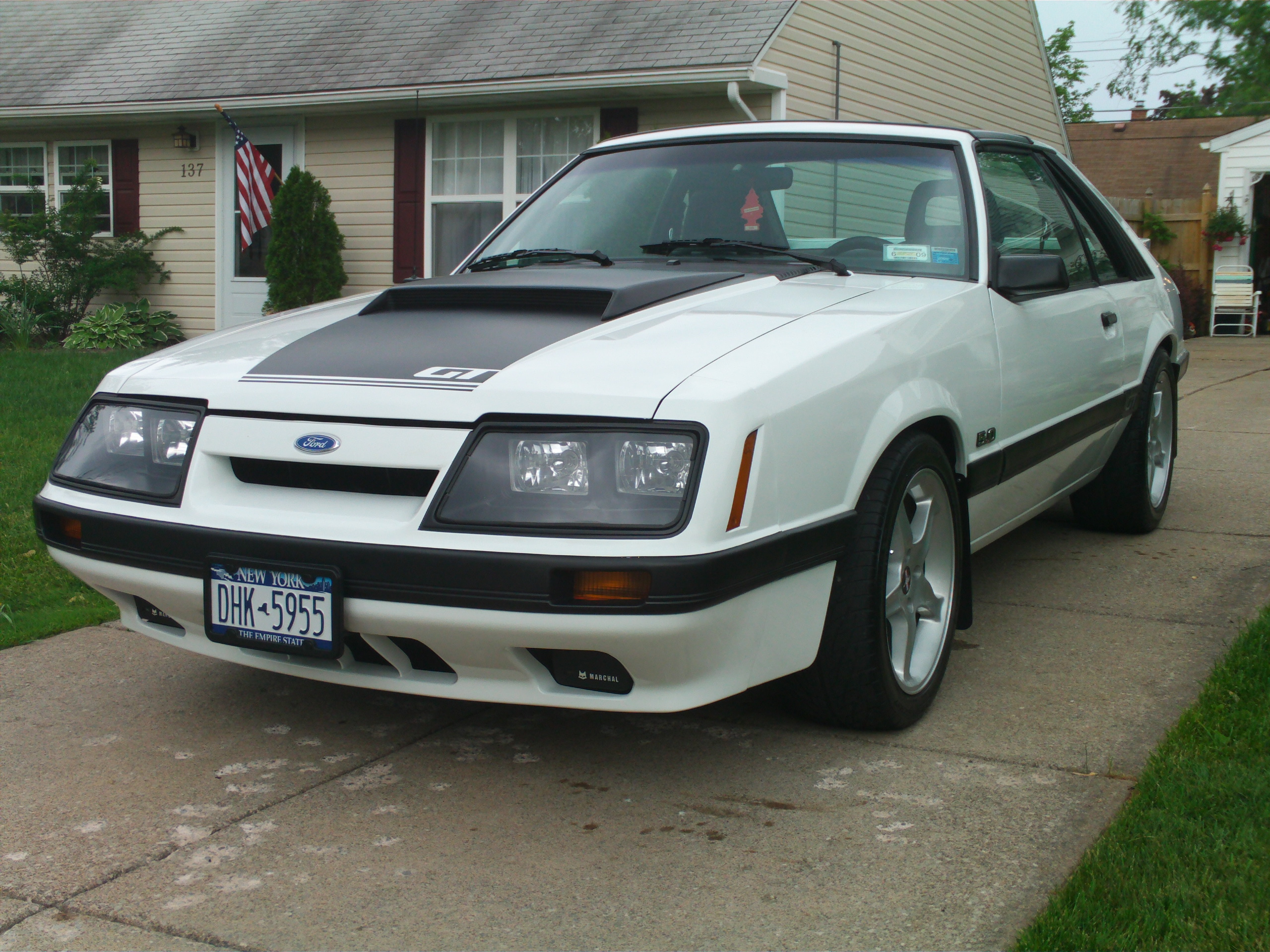 Ford Mustang T-Top