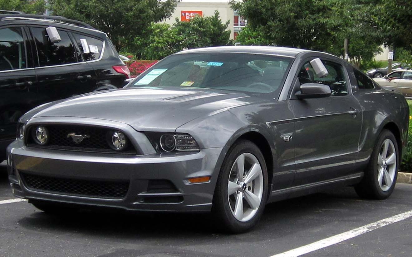Ford Mustang V6 2014