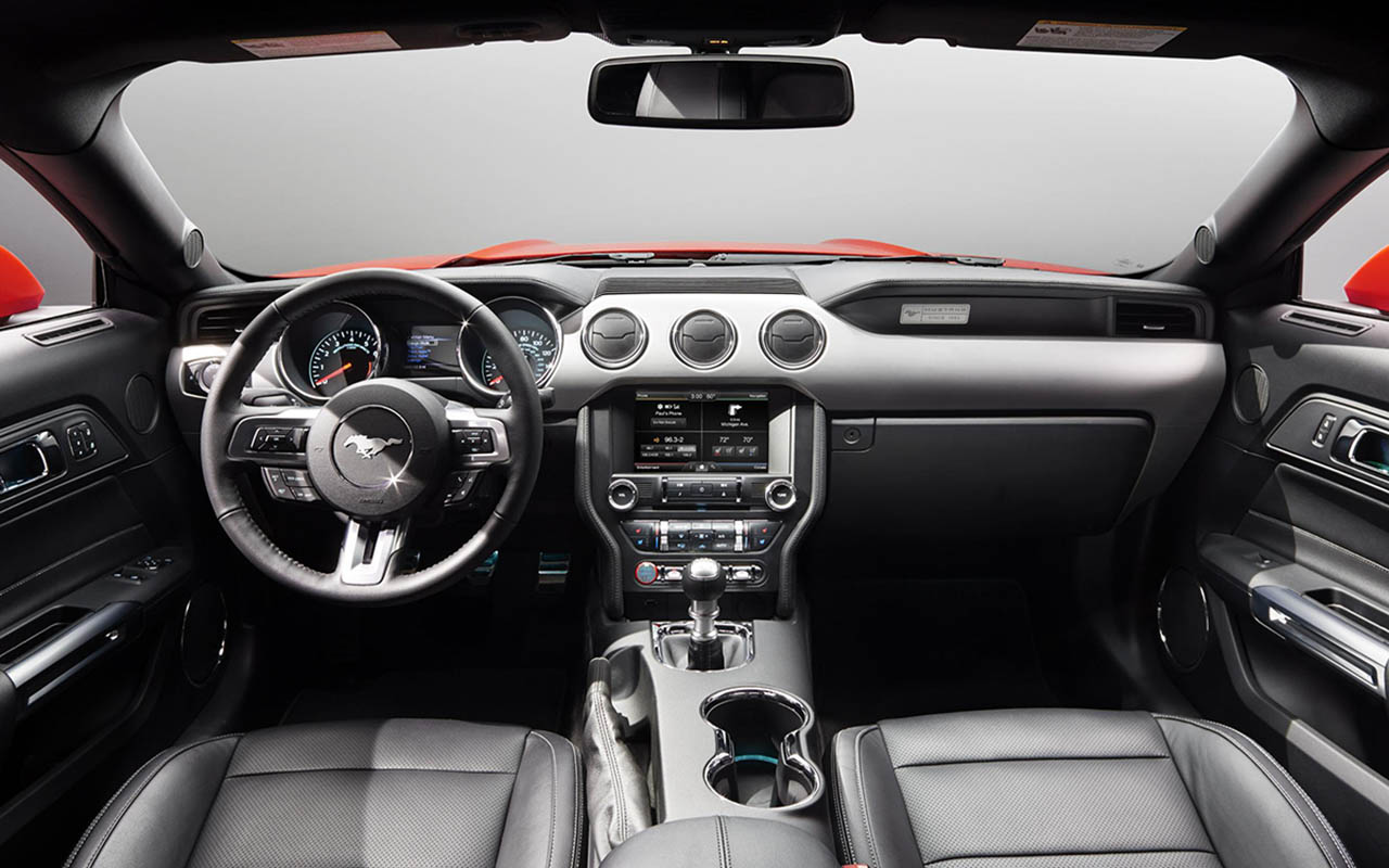 Ford Mustang V6 2015