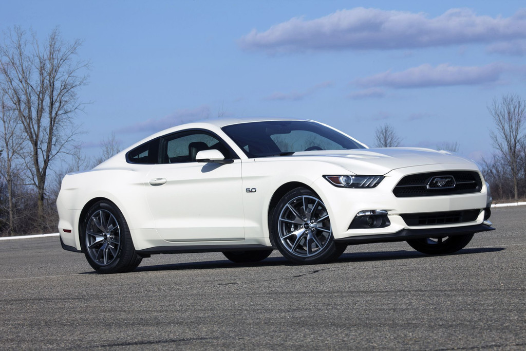 Ford Mustang V6 2015