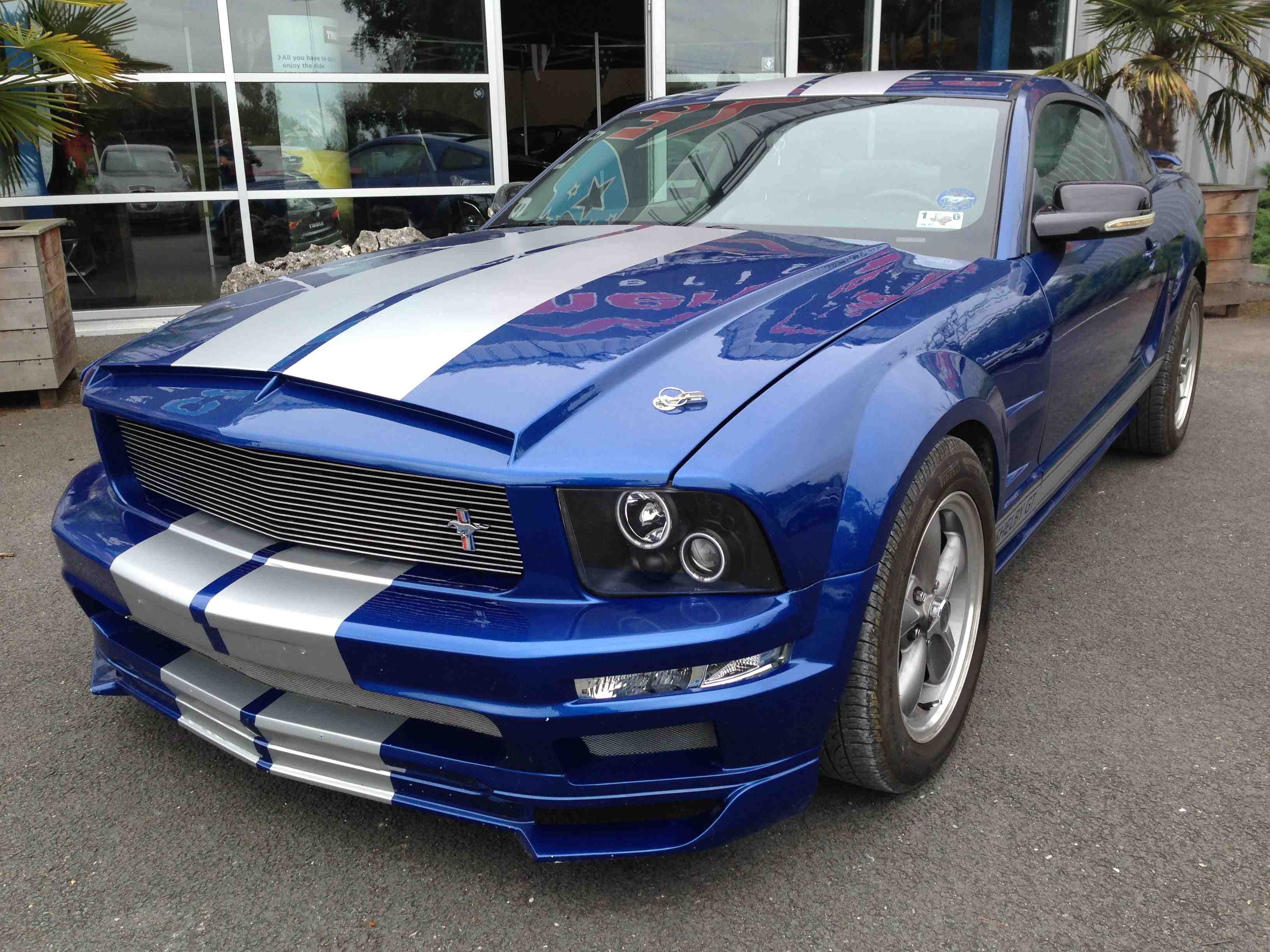 Ford Mustang V8 Ford Mustang V8