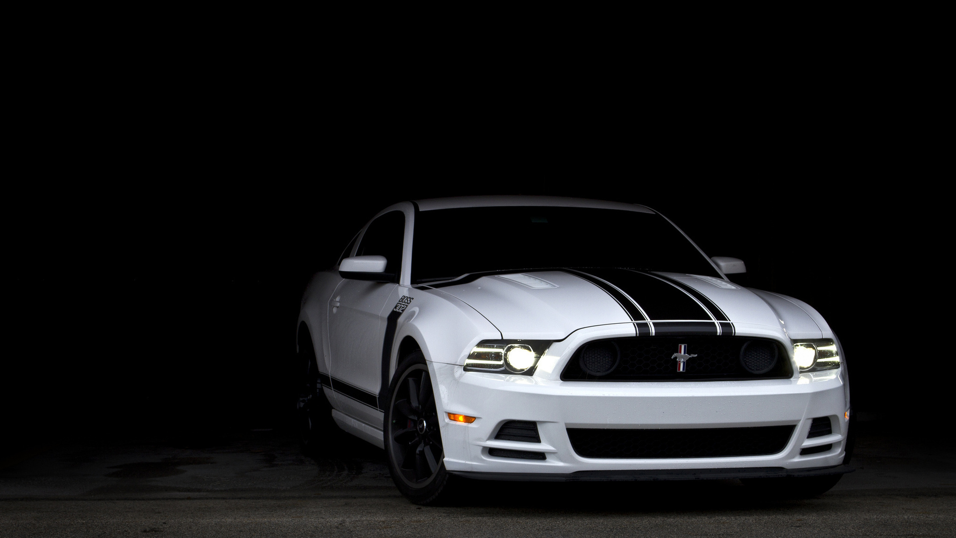 Ford Mustang White