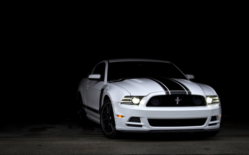 Ford Mustang White