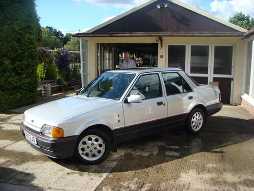 Ford Orion 1600e