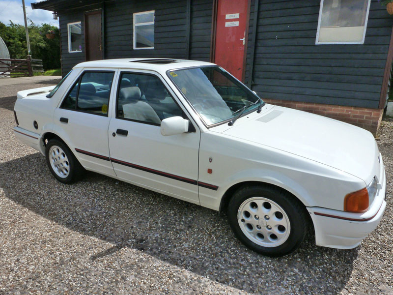 Ford Orion Ghia