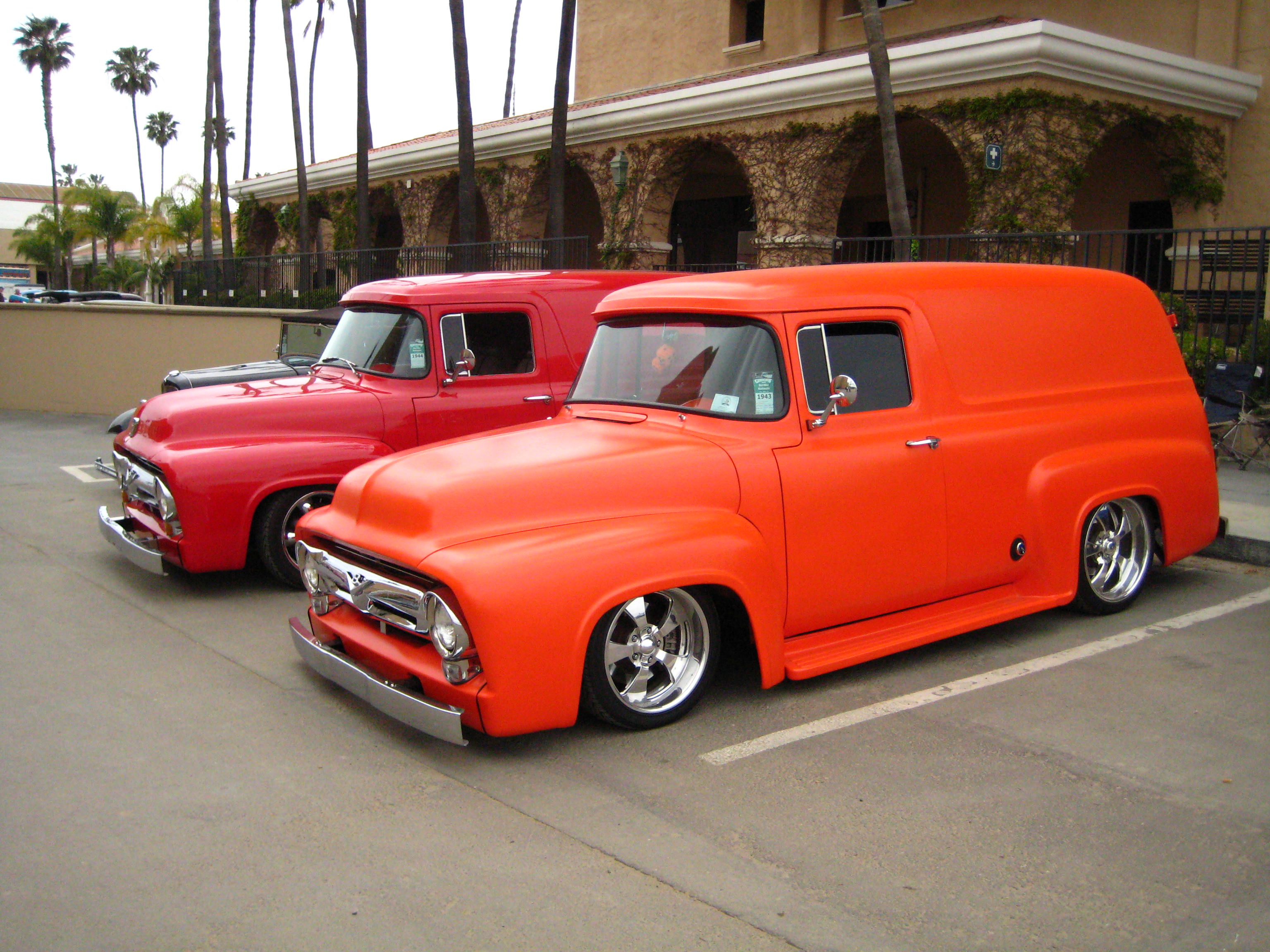 Ford Panel