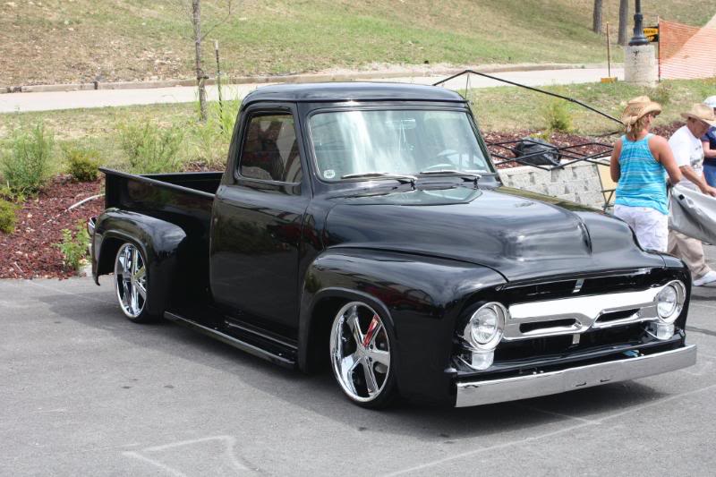 Ford F-100 Pickup