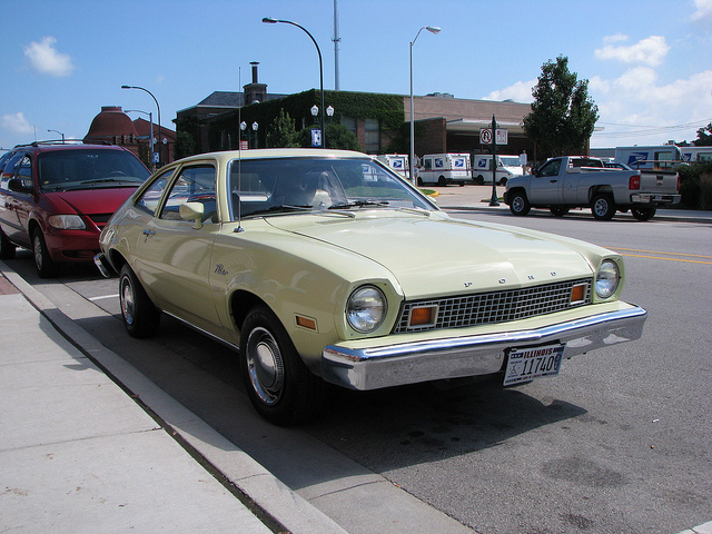 Ford Pinto 1976