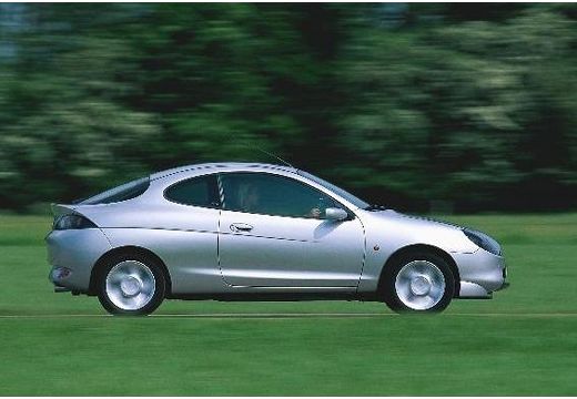 Ford Puma 2000