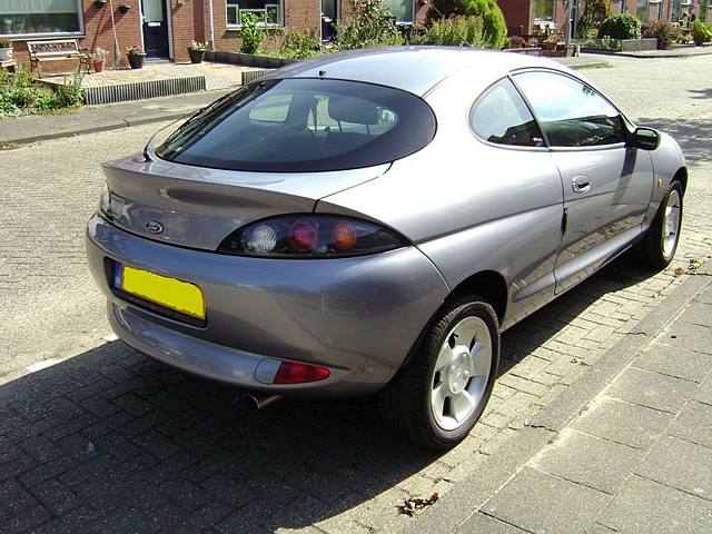 Ford Puma 2002