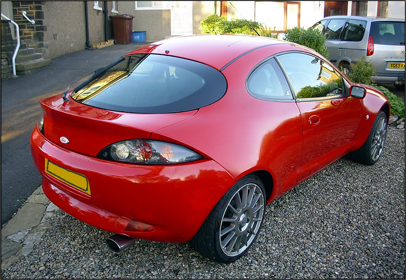 Ford Puma Red