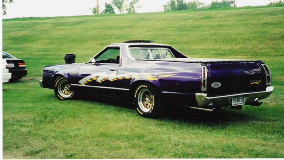 Ford Ranchero V8