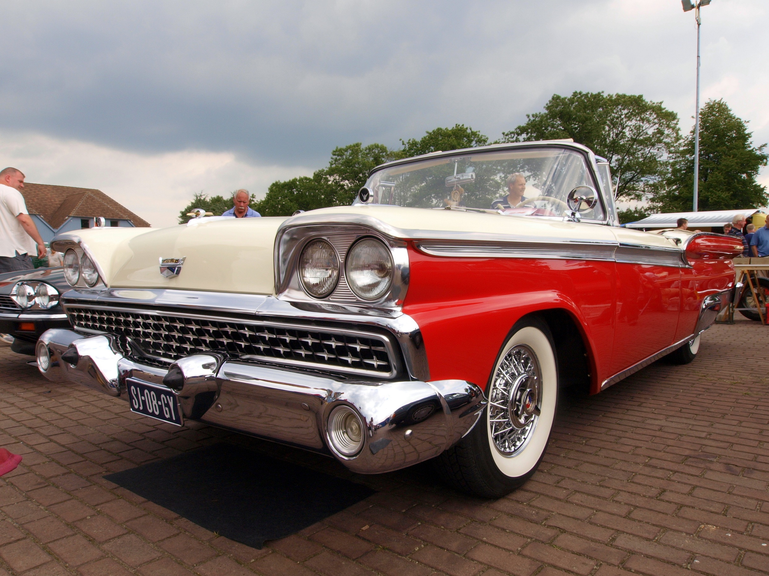 Ford Ranchero Wagon