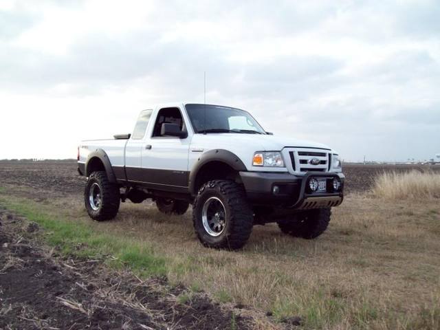 Ford Ranger 4x4 Lifted
