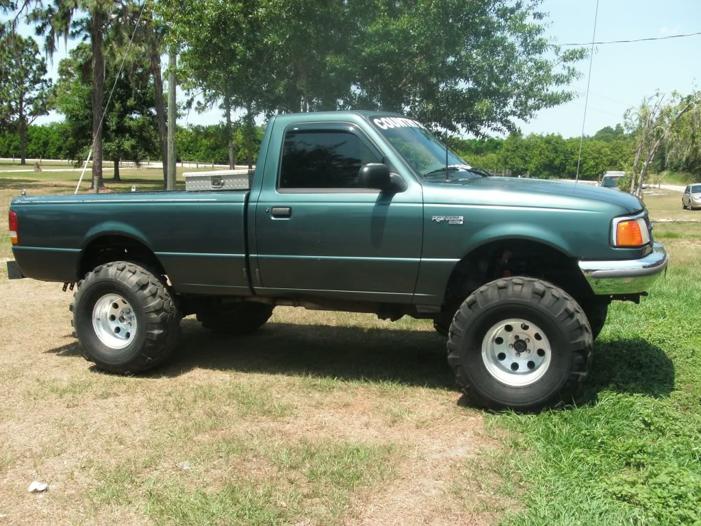 Ford Ranger 4x4 Lifted