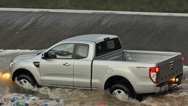 Ford Ranger Extra-Cab