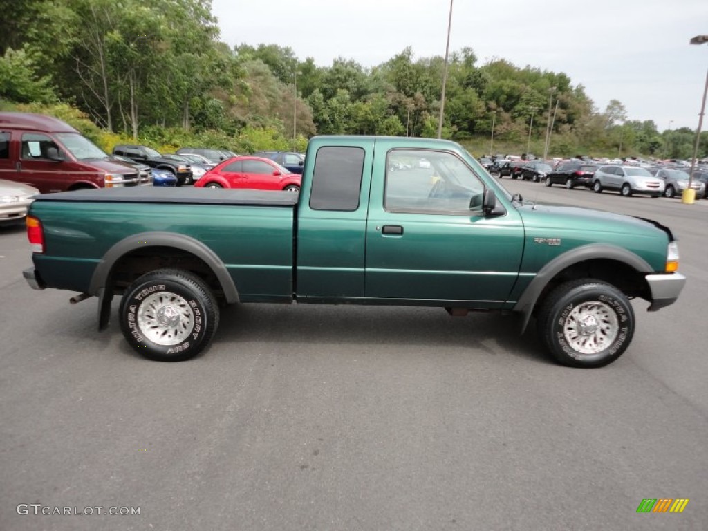 Ford Ranger Green