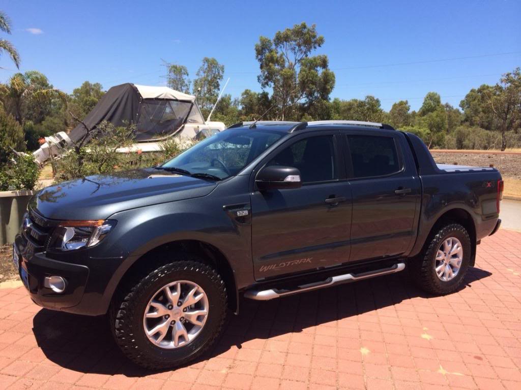 Ford Ranger Grey