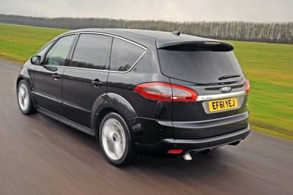 Ford S-Max Titanium