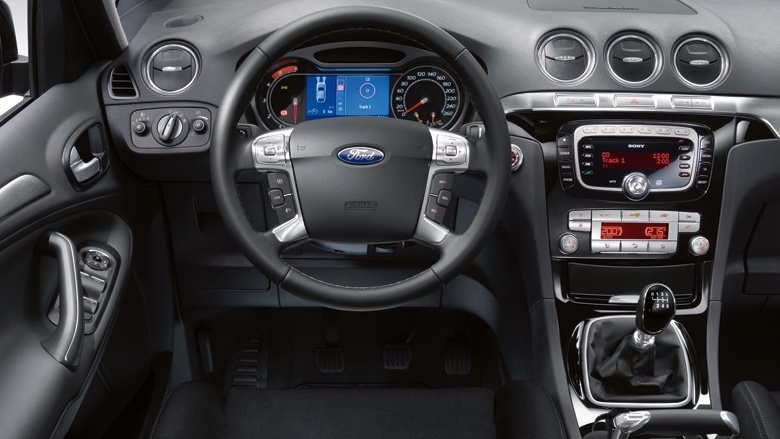 Ford S-Max Titanium