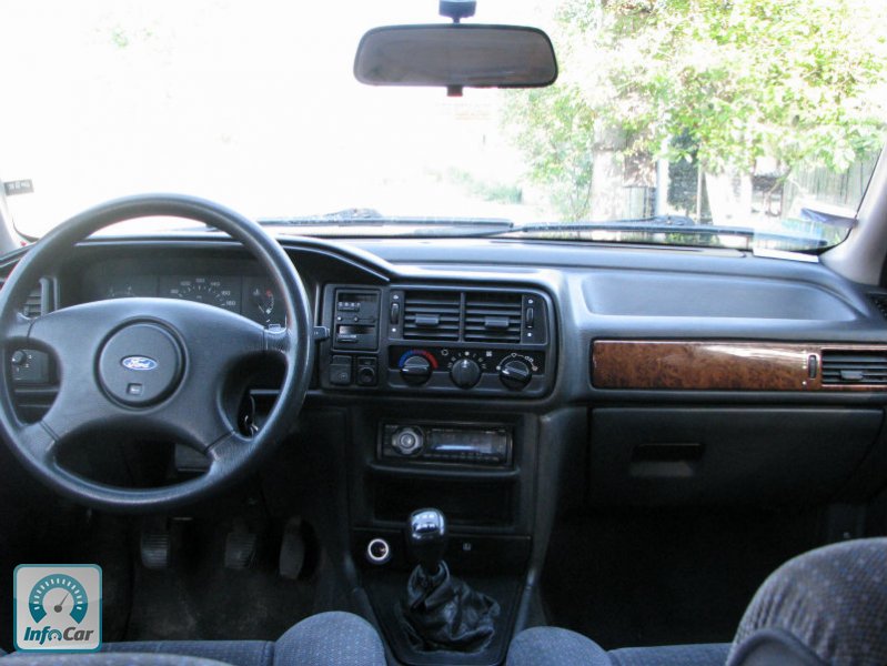 Ford Scorpio 2.0i