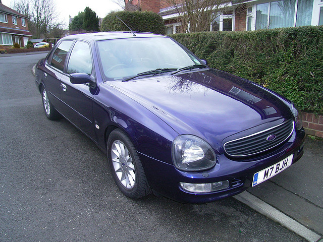 Ford Scorpio 2.3