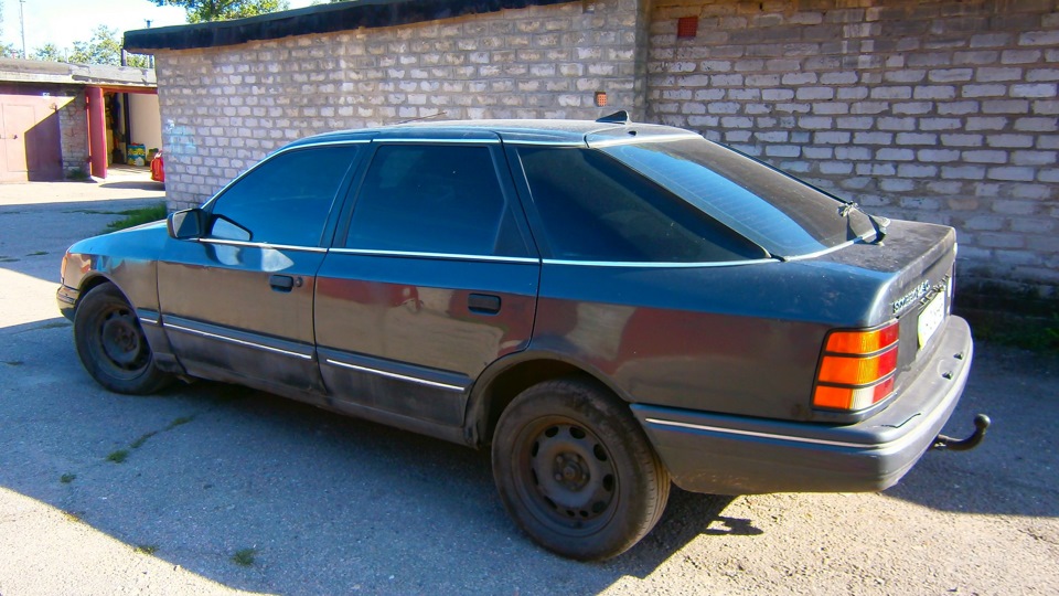 Ford Scorpio 2.4