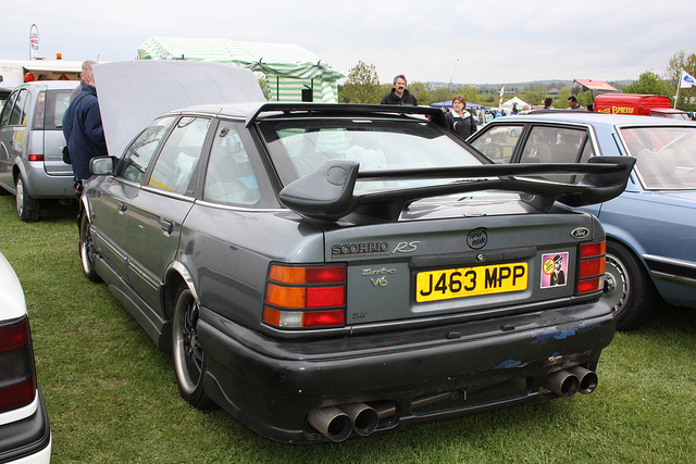 Ford Scorpio Cosworth