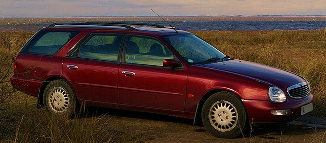 Ford Scorpio Estate